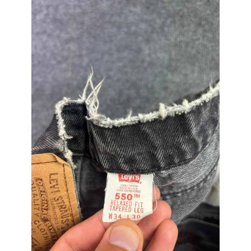 VNTG Levi's 550 Jeans Mens 31x29 Black Orange Tab USA Made Relaxed Tapered Fit